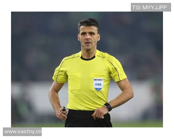 罗马门将斯维拉尔荣膺九月最佳球员表现出色仅失两球 罗马门将斯维拉尔荣膺九月最佳球员表现出色仅失两球