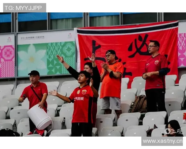 徐根宝携崇明岛一期弟子出征全运会或将迎来最后一次合作 徐根宝携崇明岛一期弟子出征全运会或将迎来最后一次合作