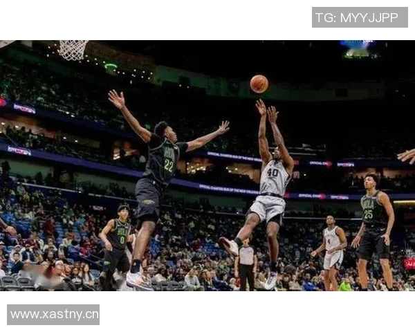 鹈鹕13号秀奎因表现抢眼8投3中贡献11分7篮板2助攻3抢断展现潜力 鹈鹕13号秀奎因表现抢眼8投3中贡献11分7篮板2助攻3抢断展现潜力