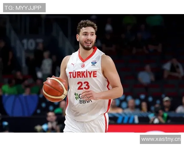 历史首次中锋对决约基奇与申京同场砍下30三双精彩瞬间回顾